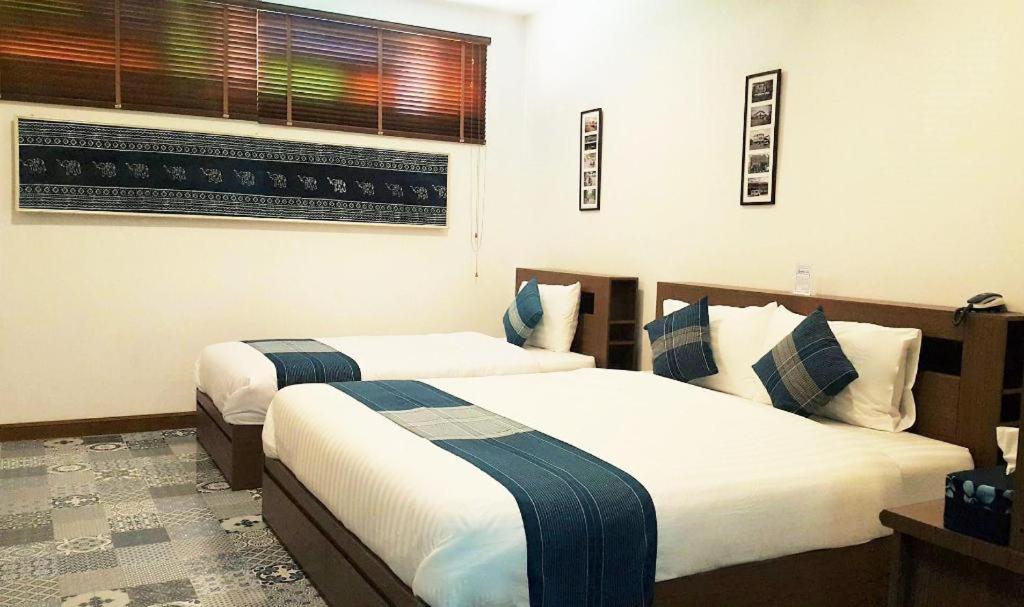 Hotel The Indigo House Phrae Exterior foto
