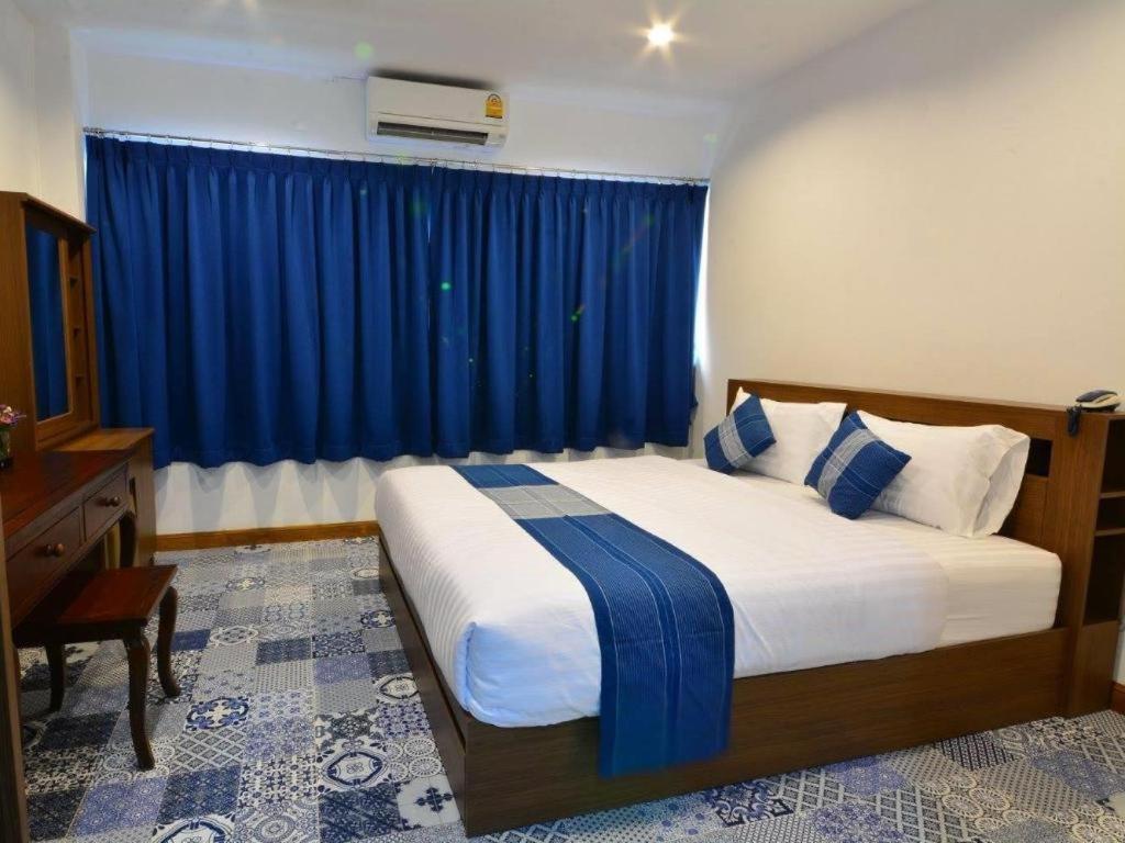 Hotel The Indigo House Phrae Exterior foto
