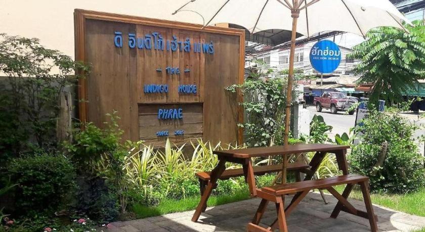 Hotel The Indigo House Phrae Exterior foto