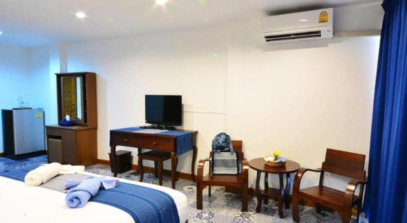Hotel The Indigo House Phrae Exterior foto