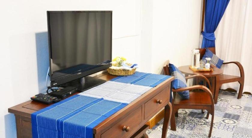 Hotel The Indigo House Phrae Exterior foto