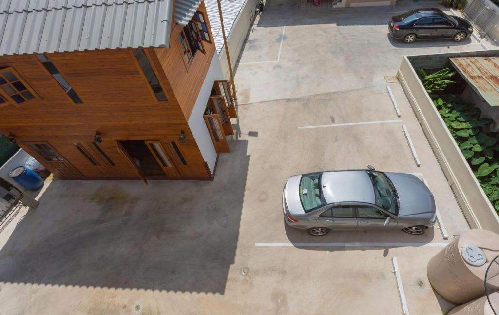Hotel The Indigo House Phrae Exterior foto